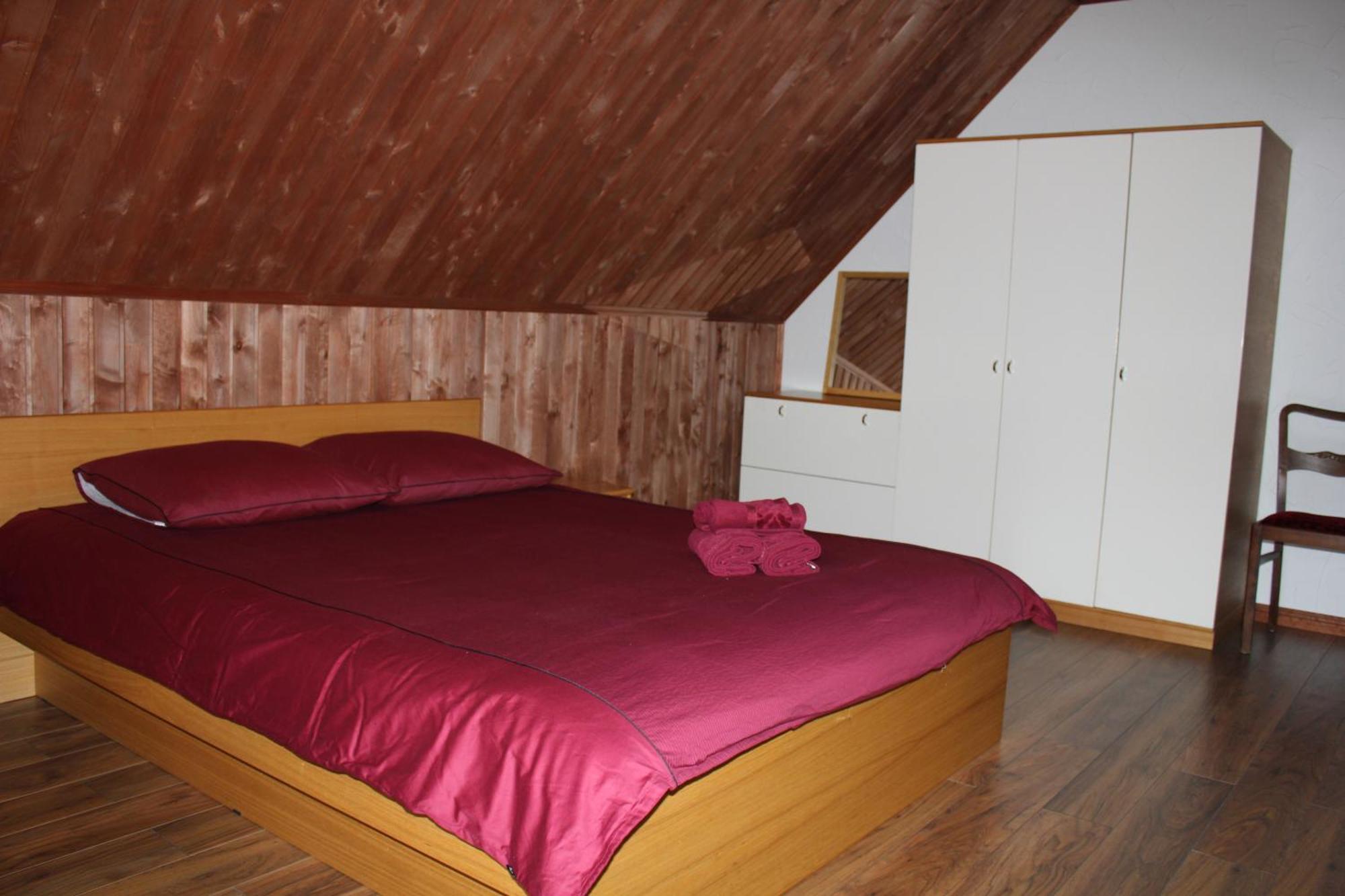 Krapi Guesthouse Treimani Room photo