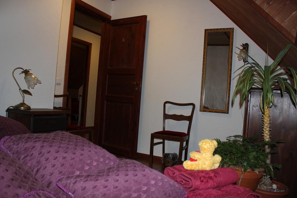 Krapi Guesthouse Treimani Room photo
