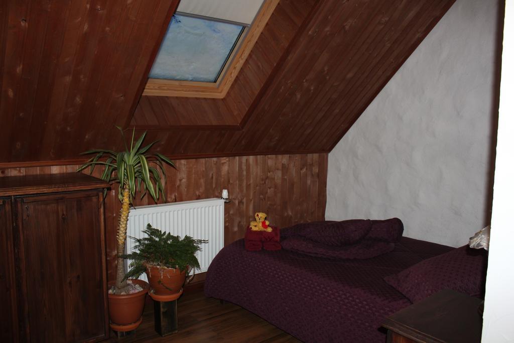 Krapi Guesthouse Treimani Room photo