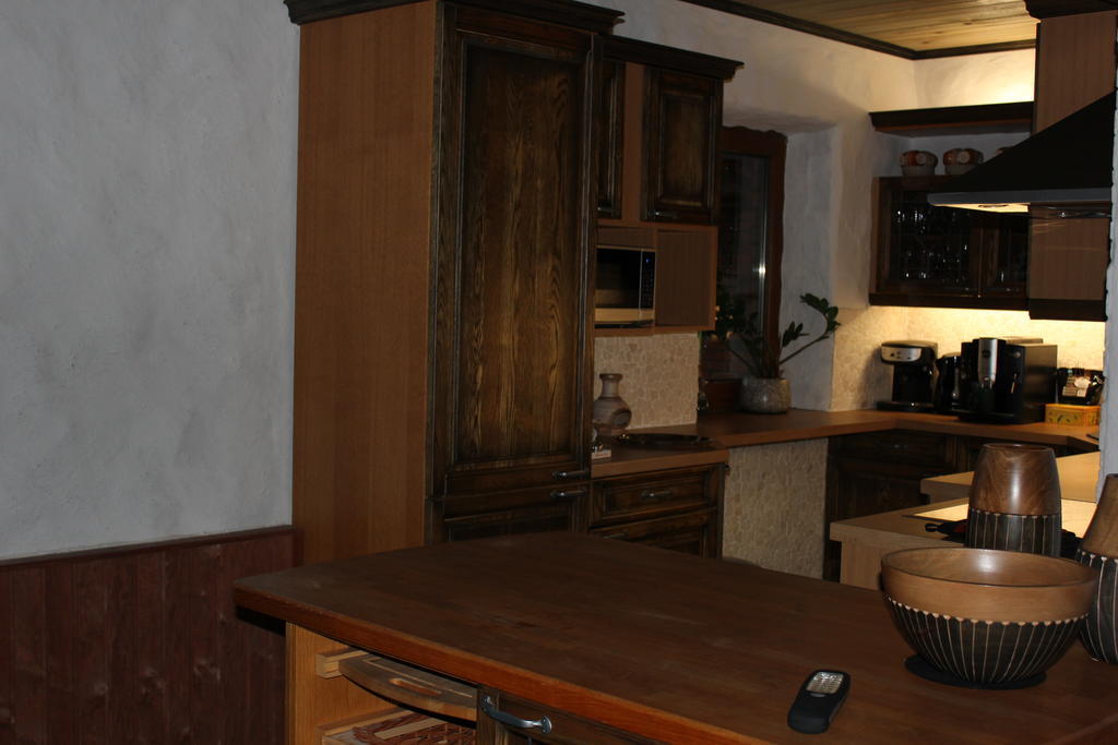Krapi Guesthouse Treimani Room photo
